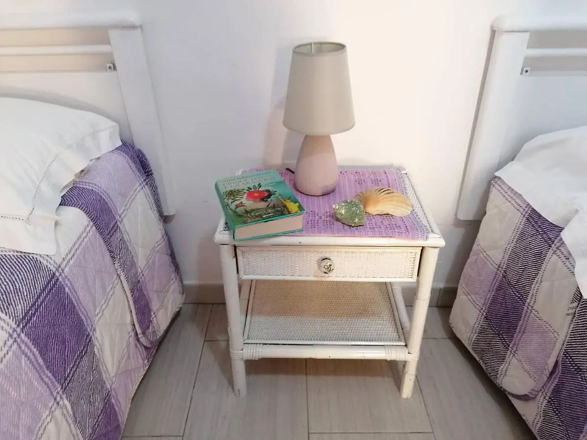 Casa Vacanze Aurora Balestrate 0*,  Italy
