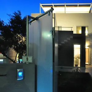 Art House Margine Rosso 3*, Quartu SantʼElena Italia