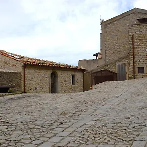 Ferienhaus Luna - Aragon, Montalbano Elicona