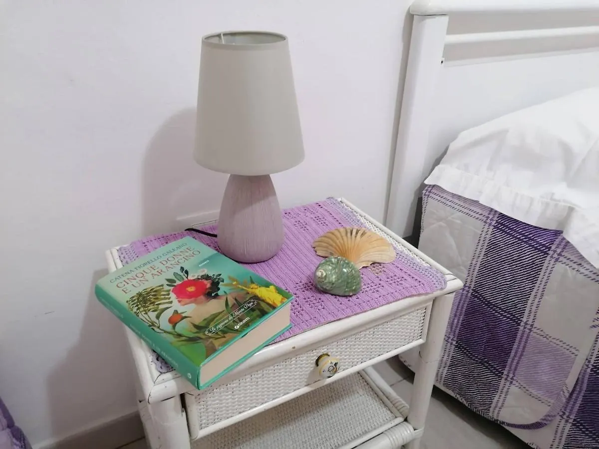 別荘 Casa Vacanze Aurora バレストラーテ