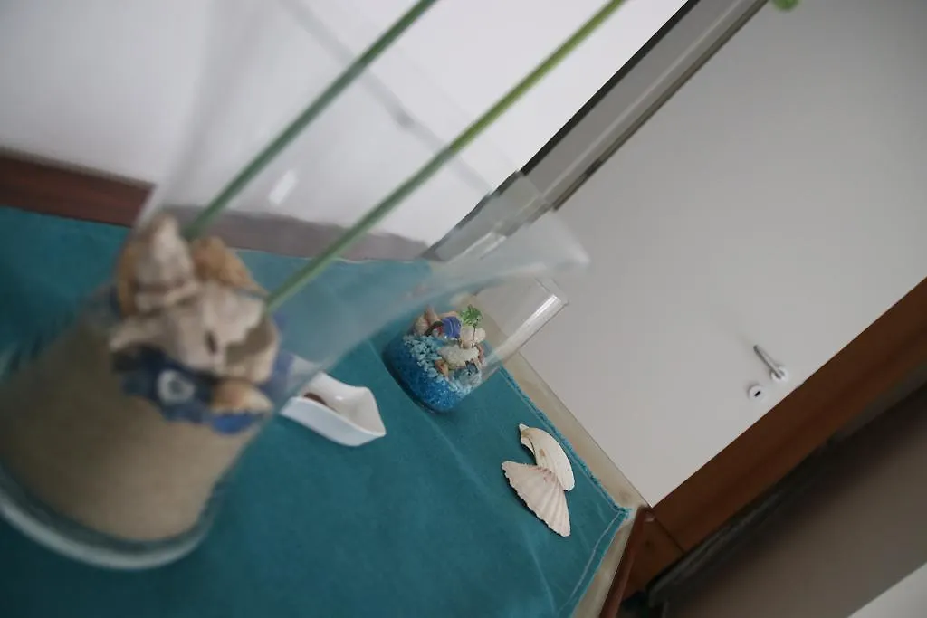 Casa Vacanze Aurora バレストラーテ